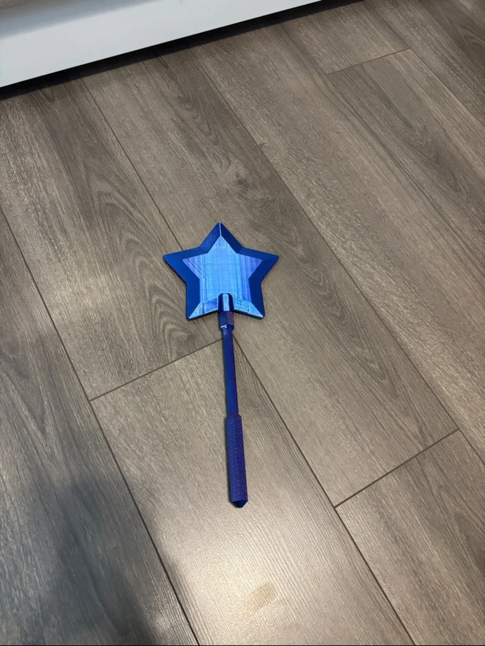 Credit Card Magic Wand - Picture 2 of 2